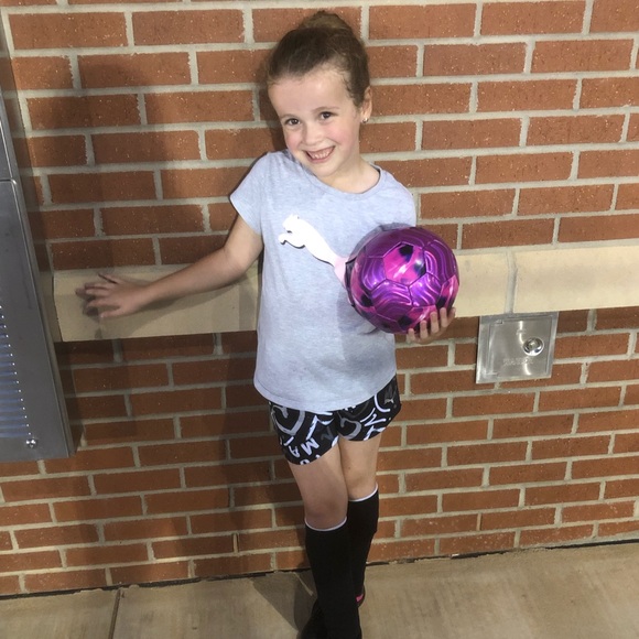 Meet your Posher, Shelly - Picture 3 of 15